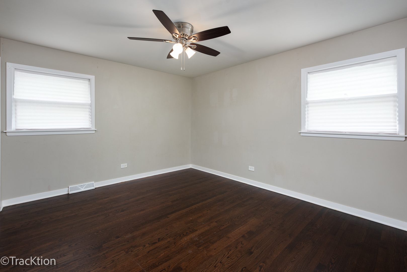579 Coolidge Avenue Property Photo 7