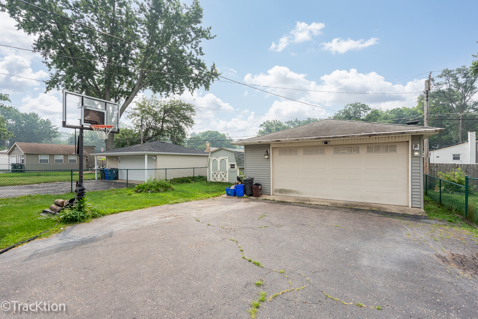 579 Coolidge Avenue Property Photo 14