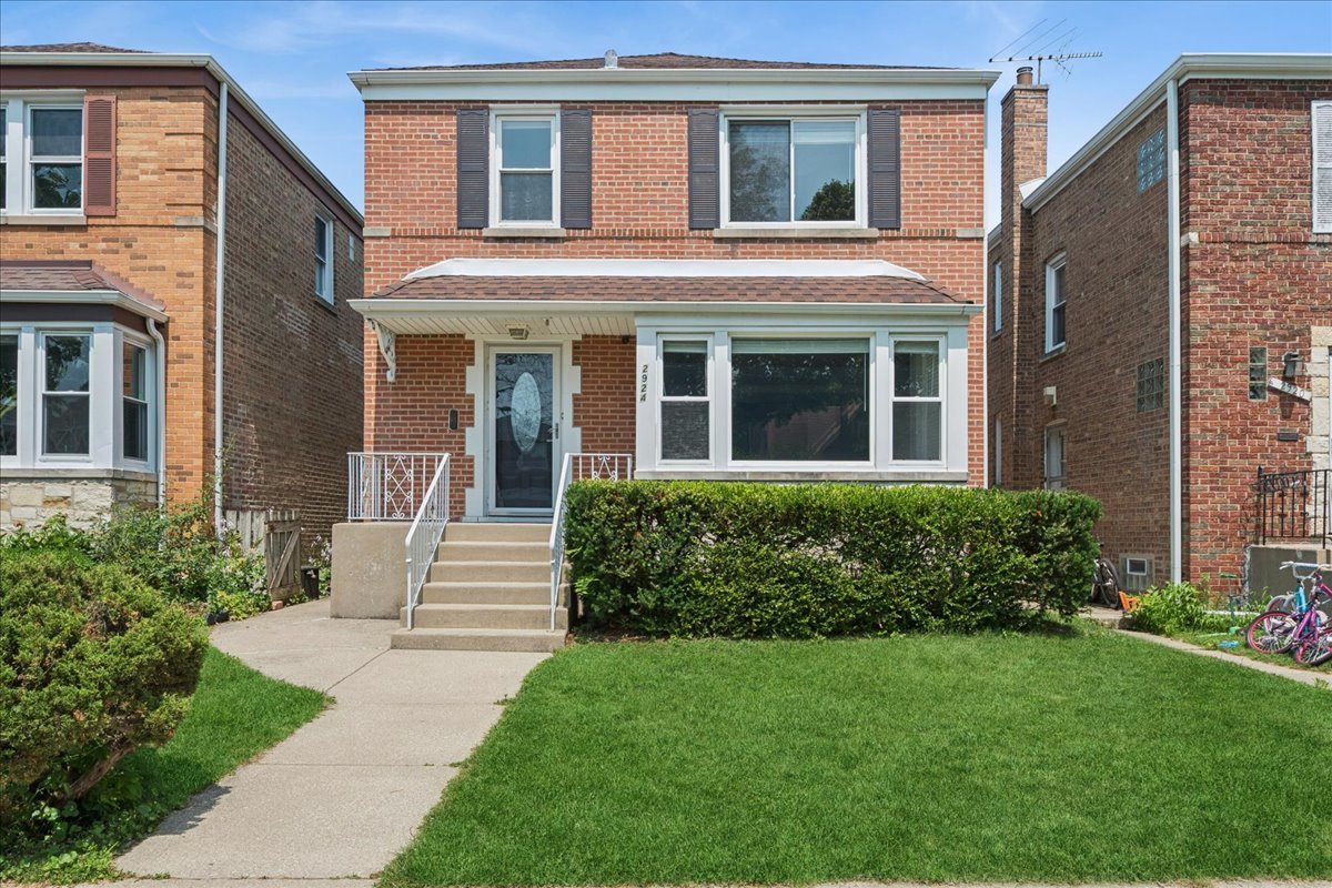 2924 W Jerome Street Property Photo 1