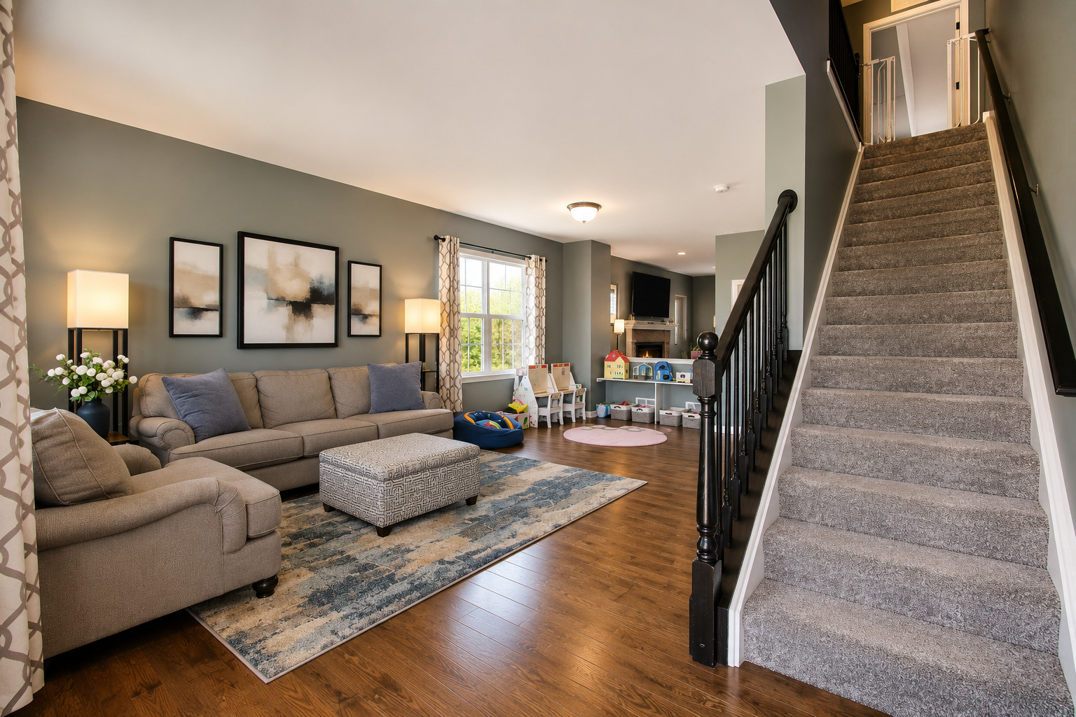 14145 W Arthur Street Property Photo 6