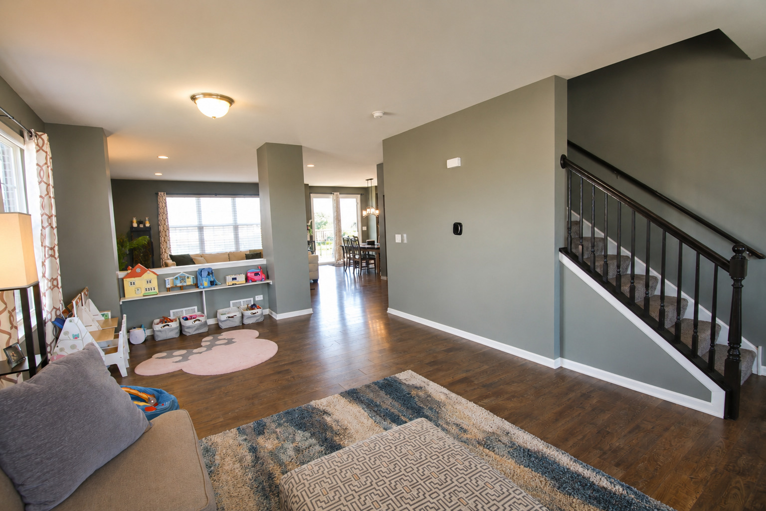 14145 W Arthur Street Property Photo 7