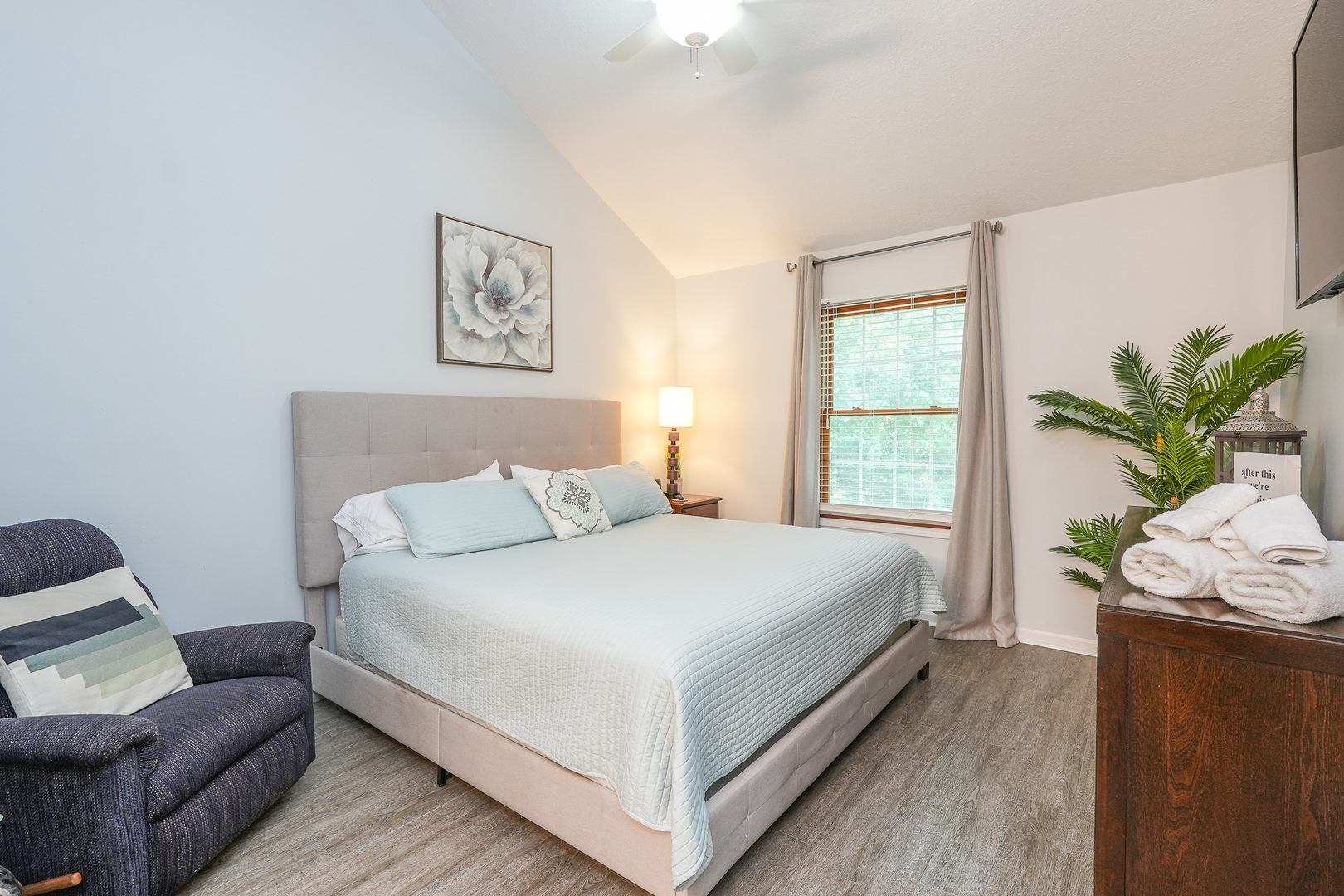 5 Dani Court Property Photo 18