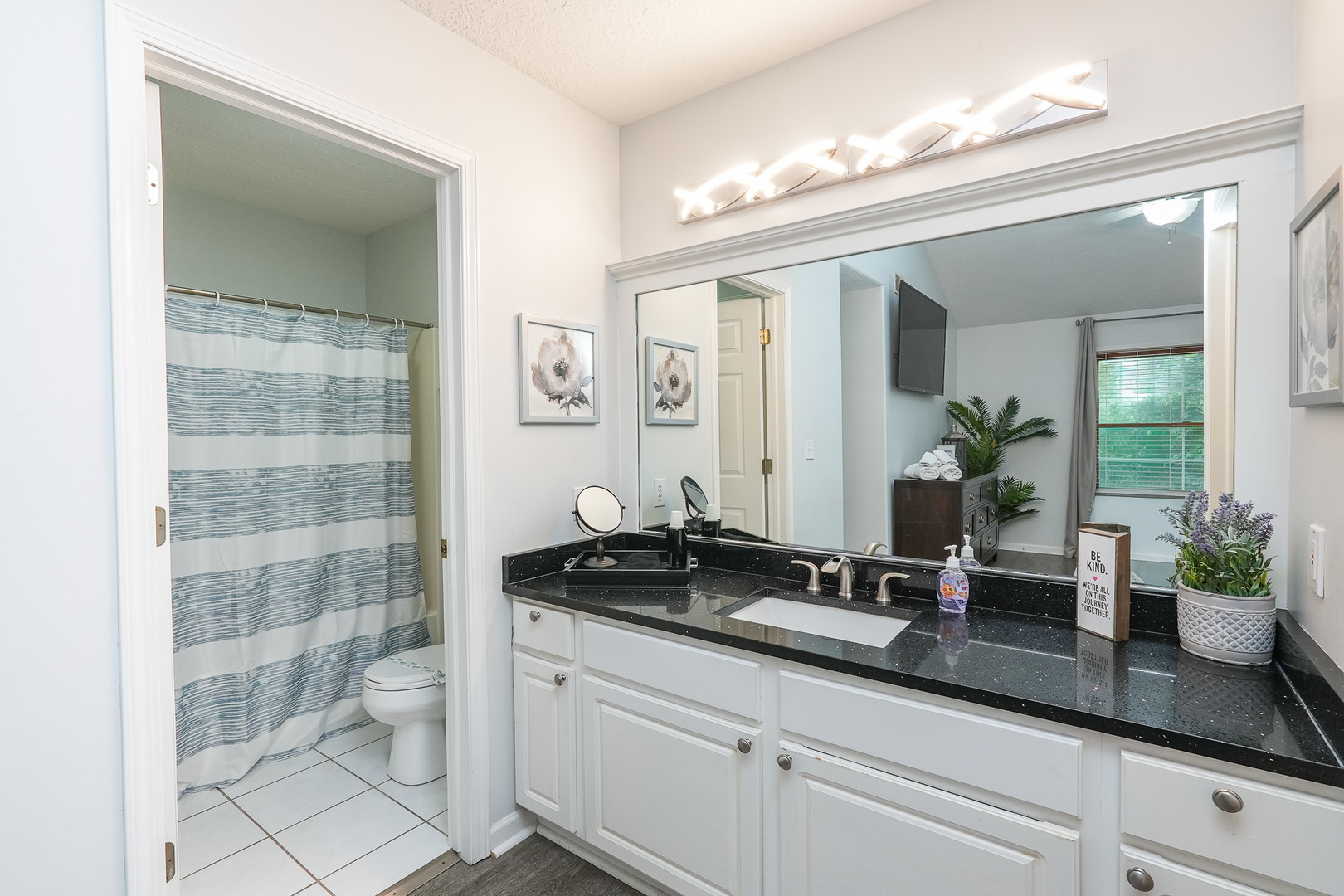 5 Dani Court Property Photo 19
