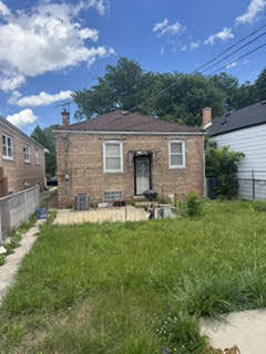 12762 S Union Avenue Property Photo 5