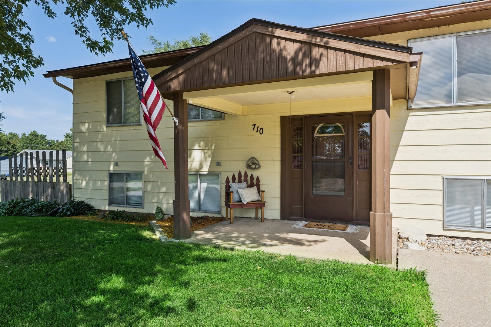 710 3rd Street Property Photo 3