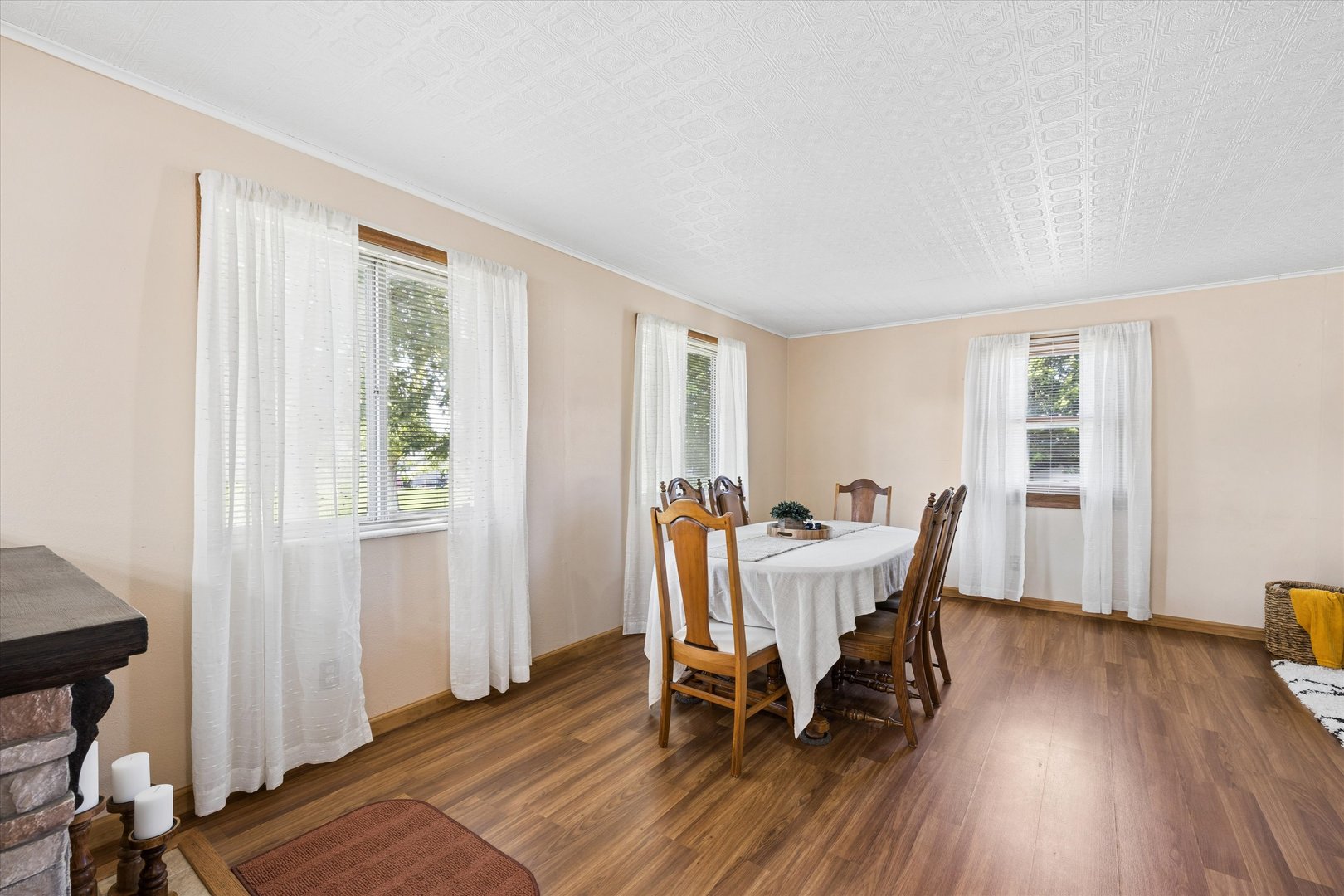 710 3rd Street Property Photo 14