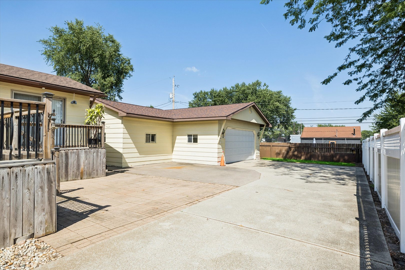 710 3rd Street Property Photo 42