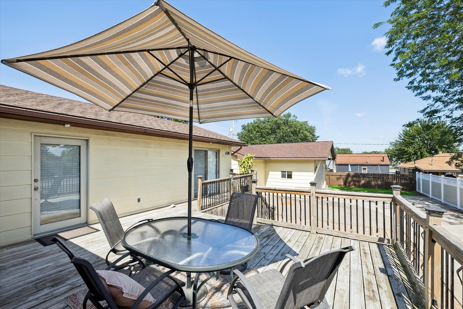 710 3rd Street Property Photo 45
