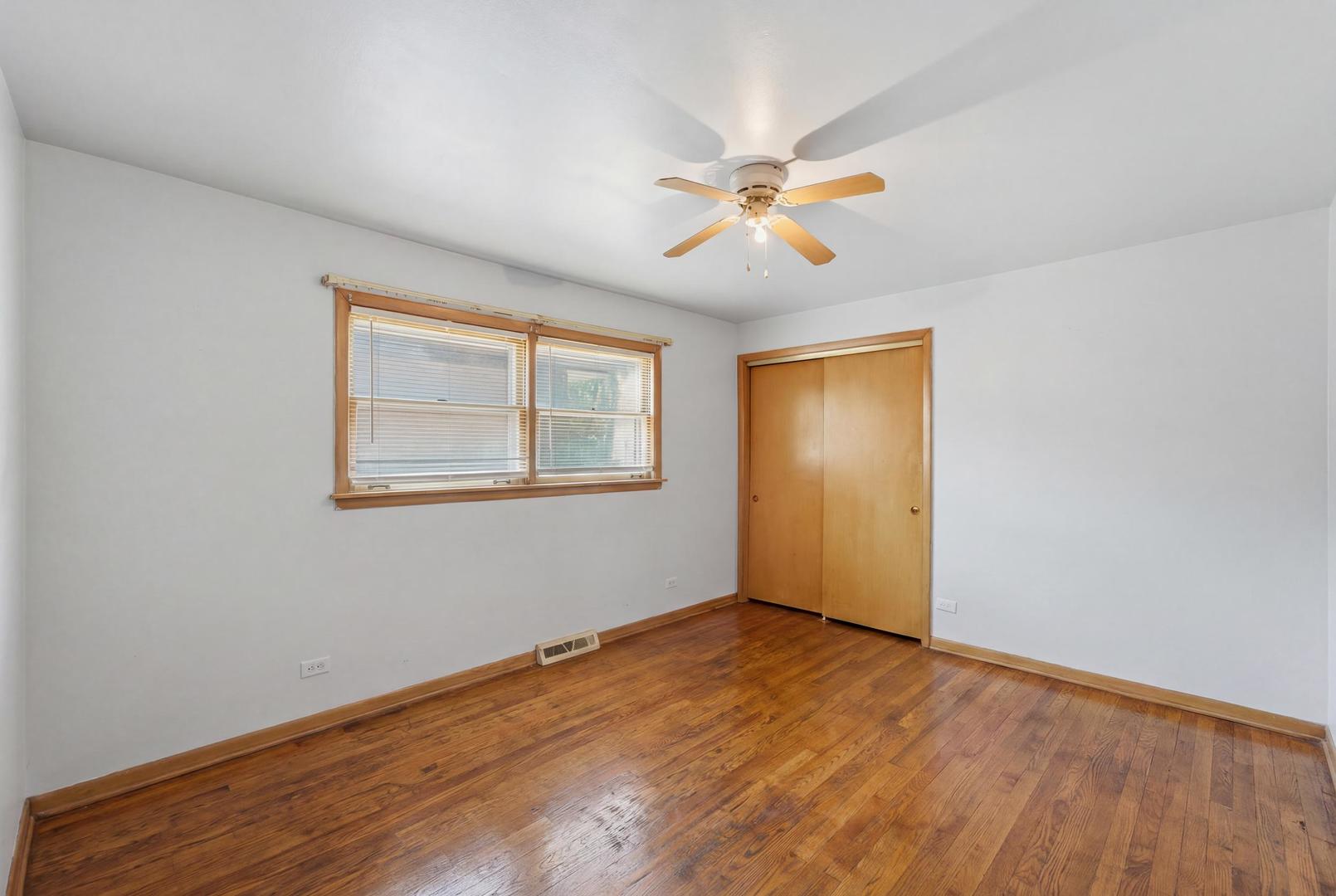 14333 Drexel Avenue Property Photo 19