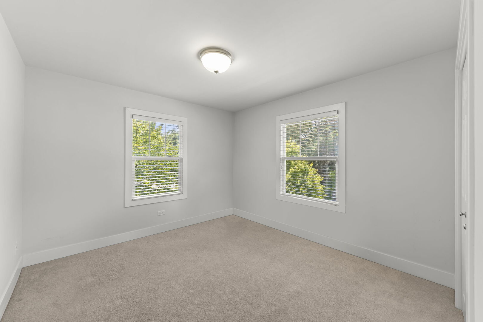 413 Joliet Street Property Photo 23