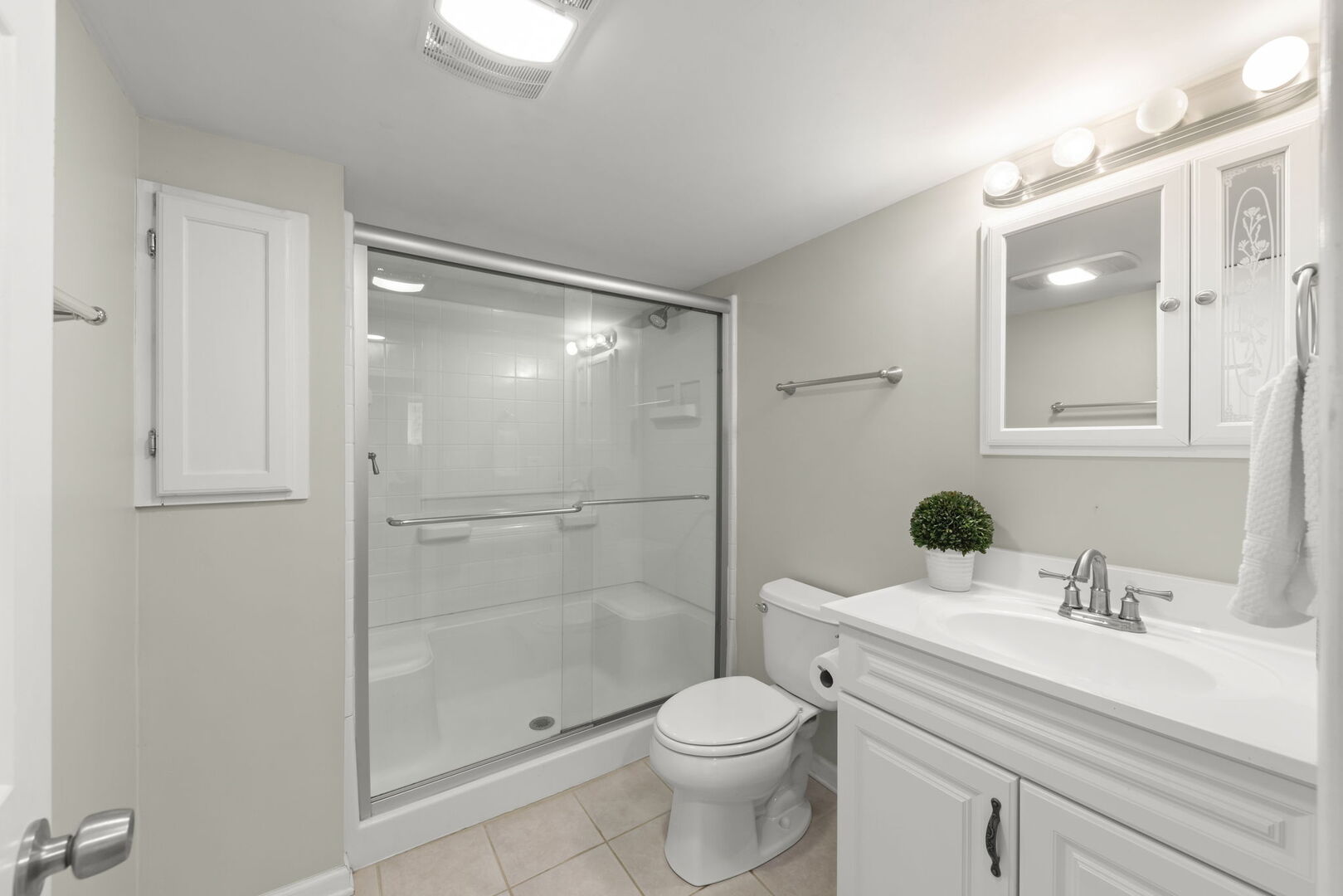 413 Joliet Street Property Photo 29