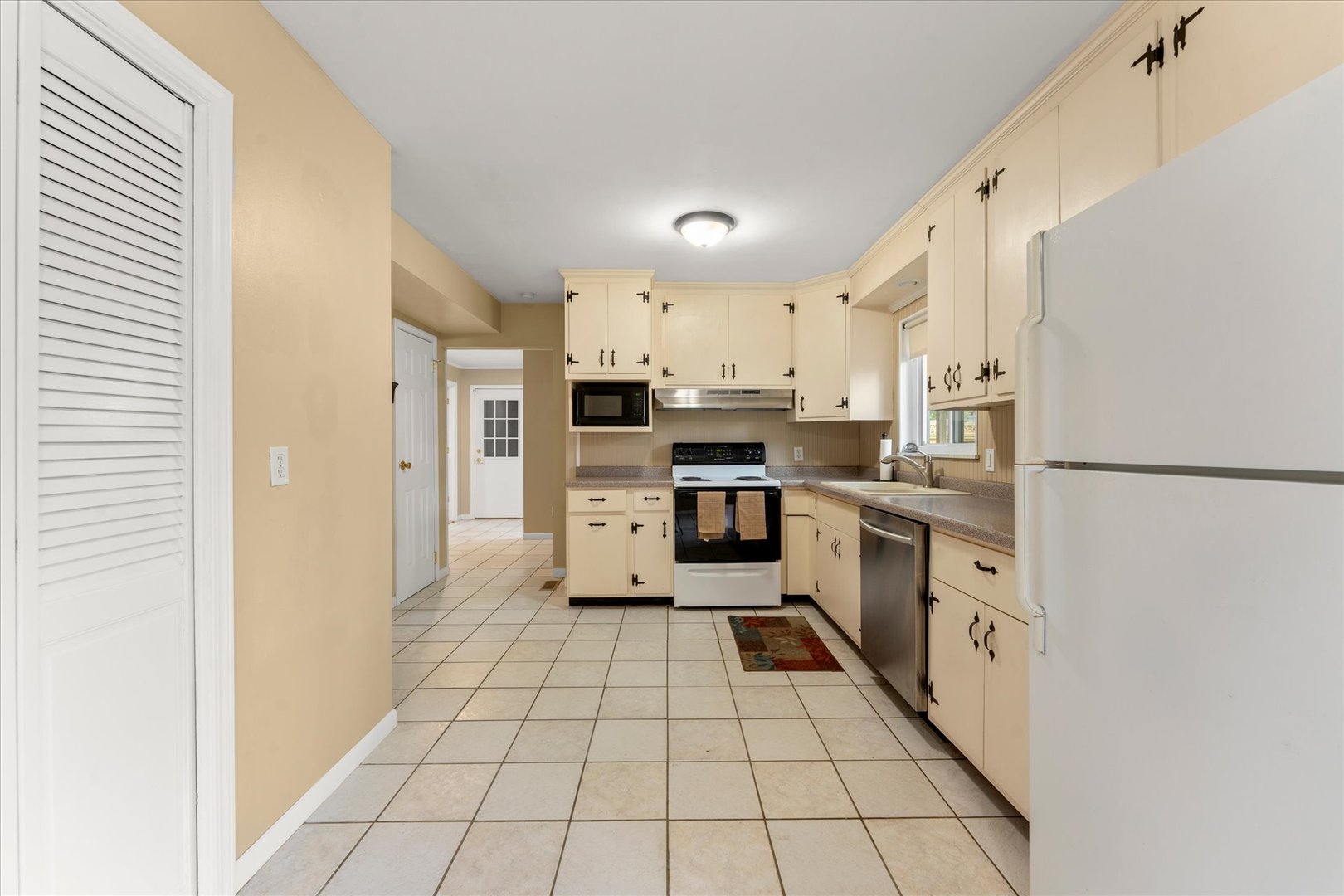 2712 Alton Drive Property Photo 17