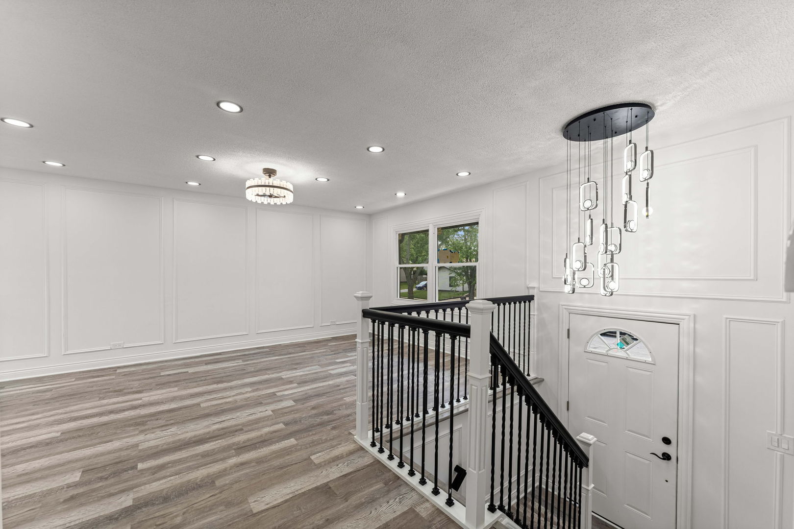 12706950 Property Photo 6