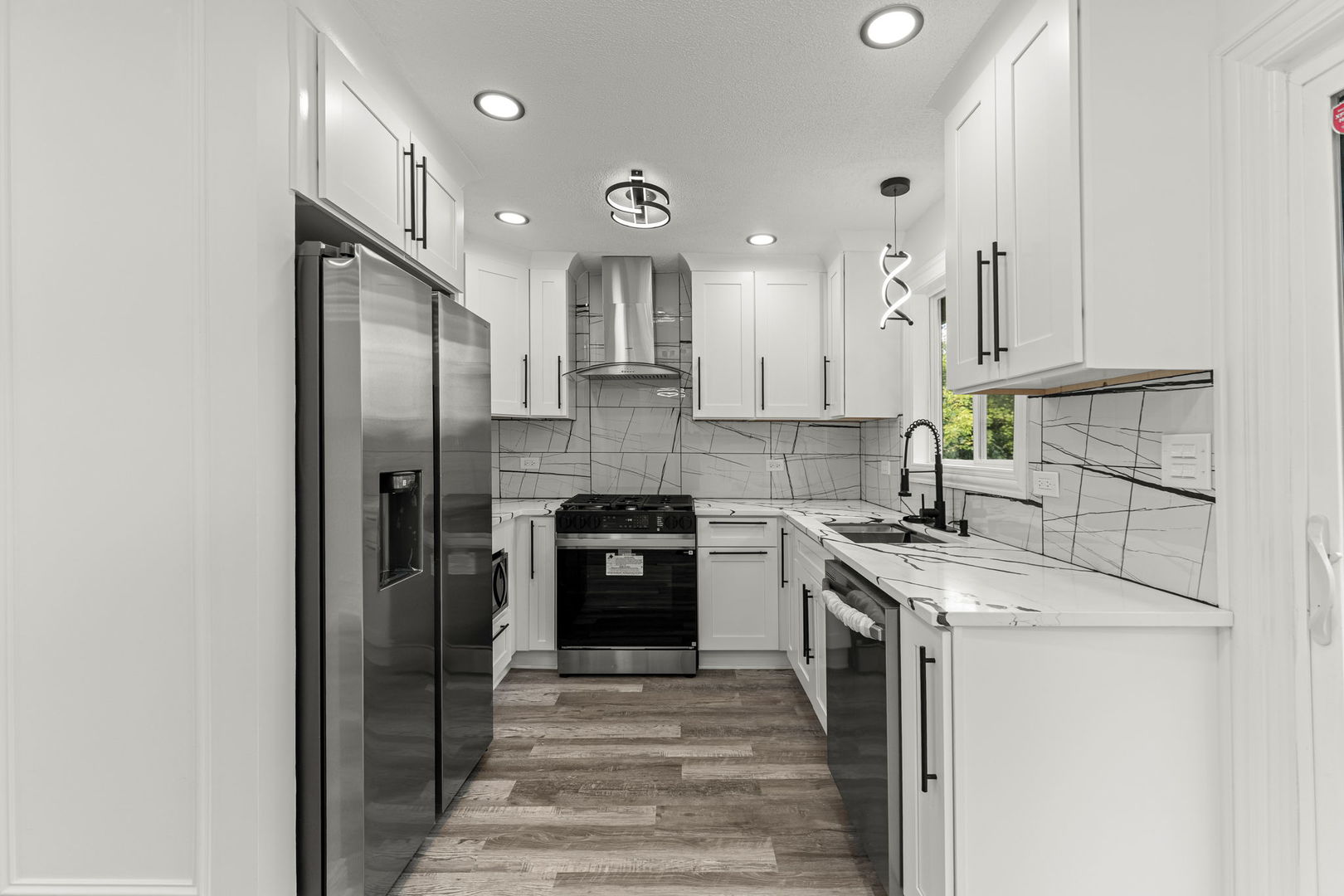 12706950 Property Photo 9