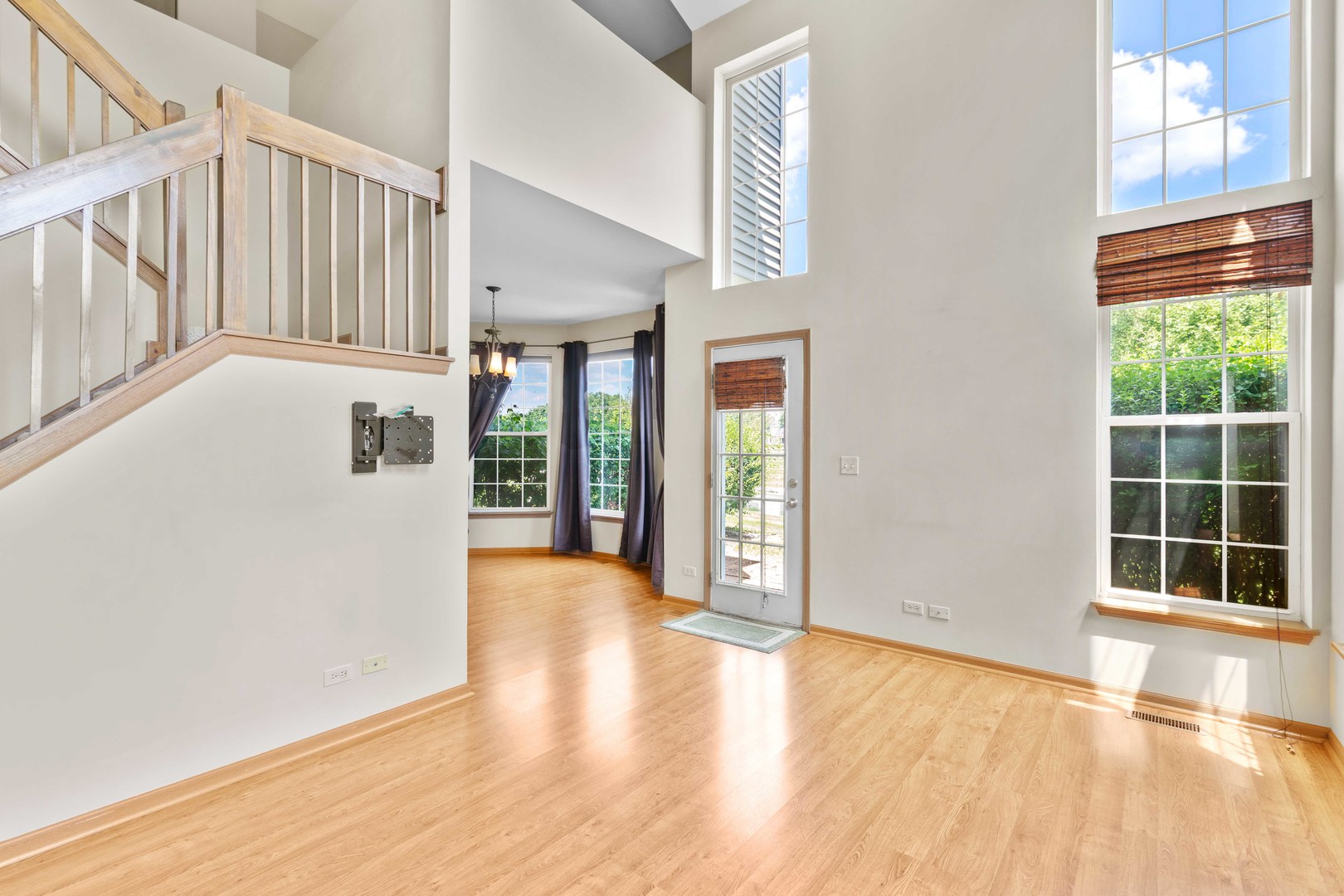 2212 Rossiter Parkway Property Photo 11