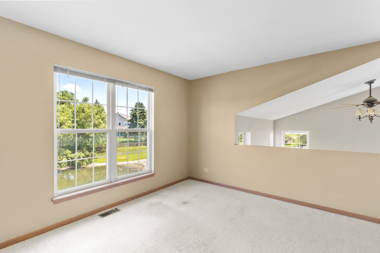 2212 Rossiter Parkway Property Photo 17