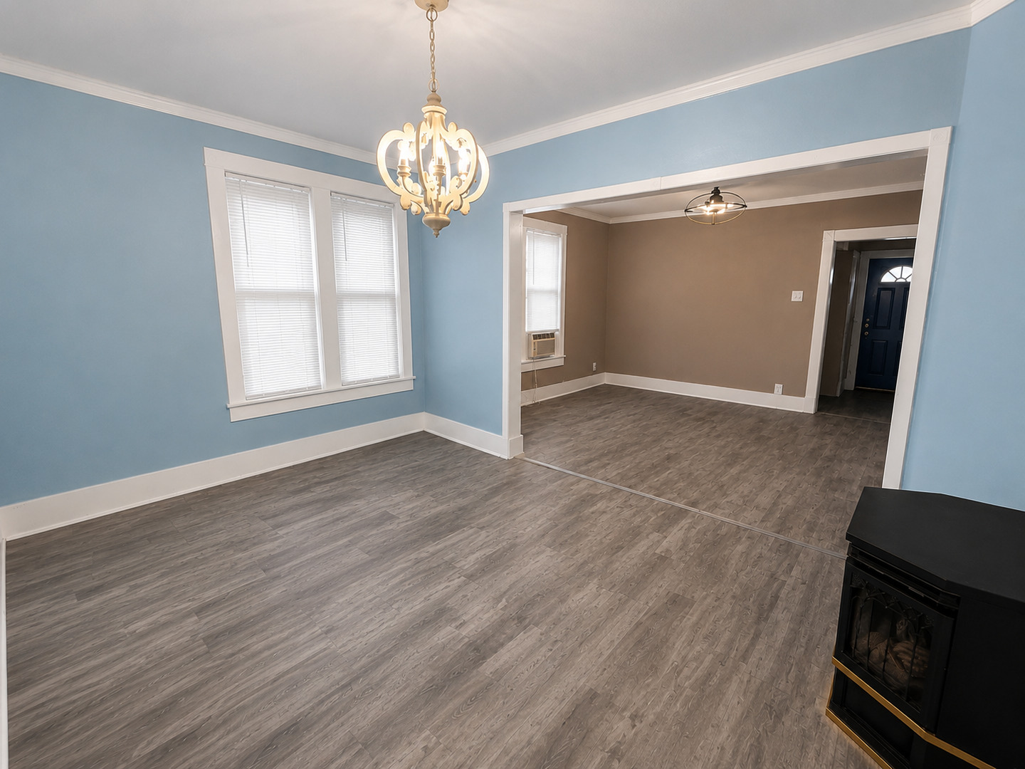 1502 N Walnut Street Property Photo 13