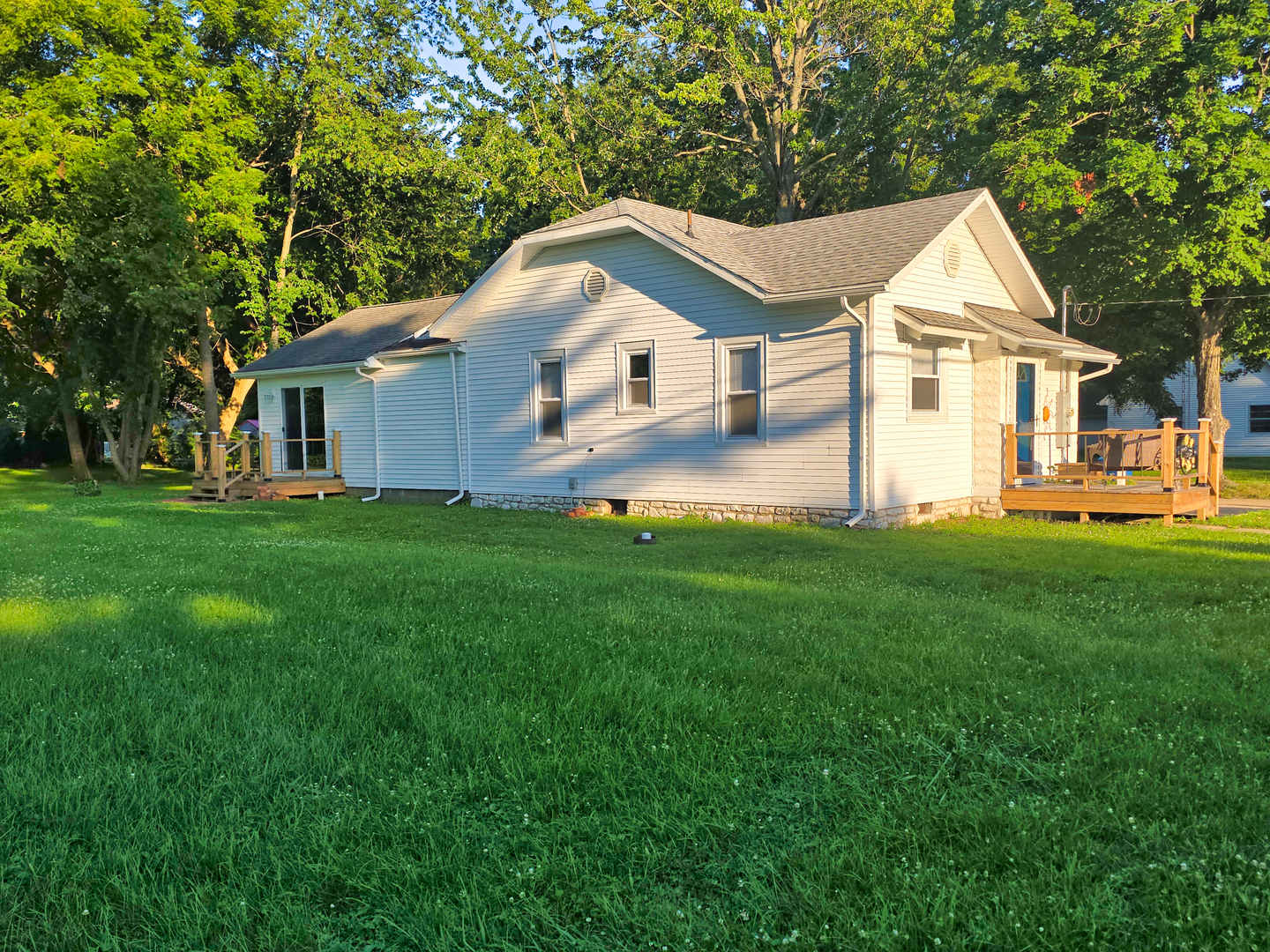 1502 N Walnut Street Property Photo 19