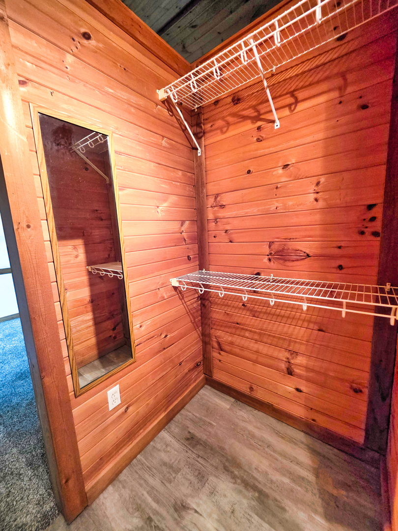 1502 N Walnut Street Property Photo 65