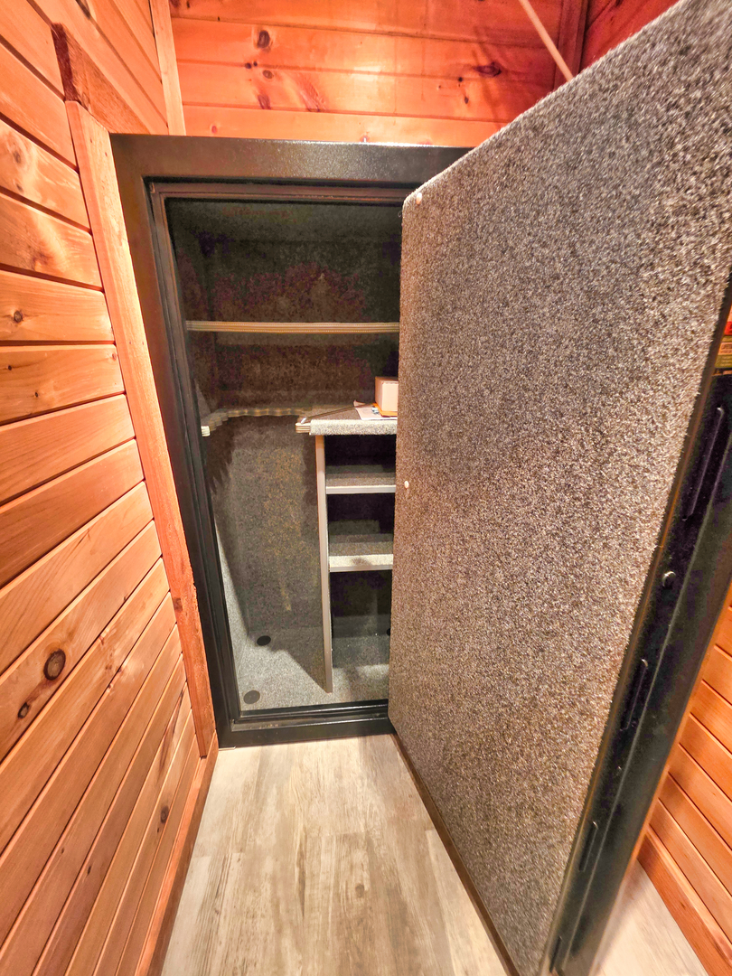 1502 N Walnut Street Property Photo 67