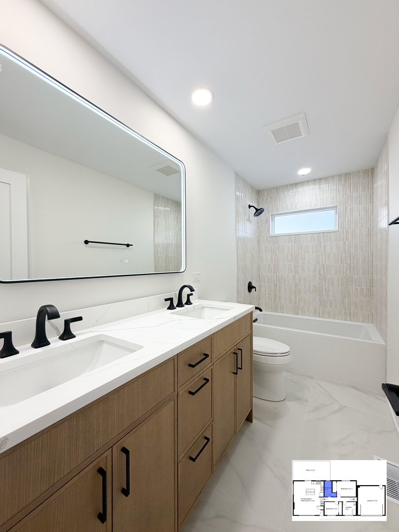 703 N Gibbons Avenue Property Photo 15