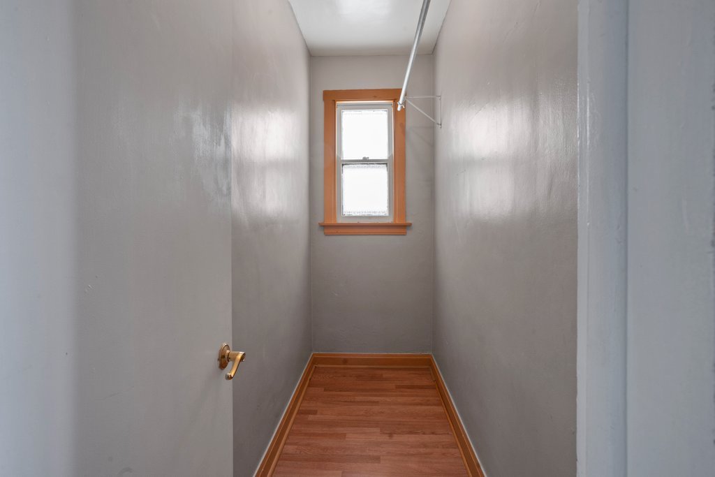 12707004 Property Photo 10