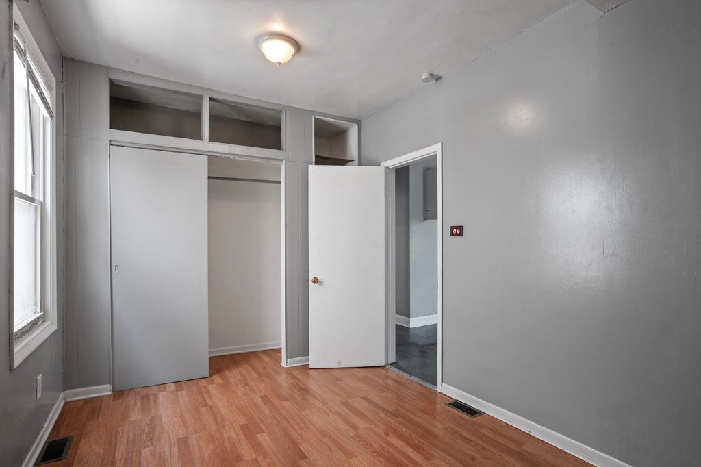 12707004 Property Photo 12