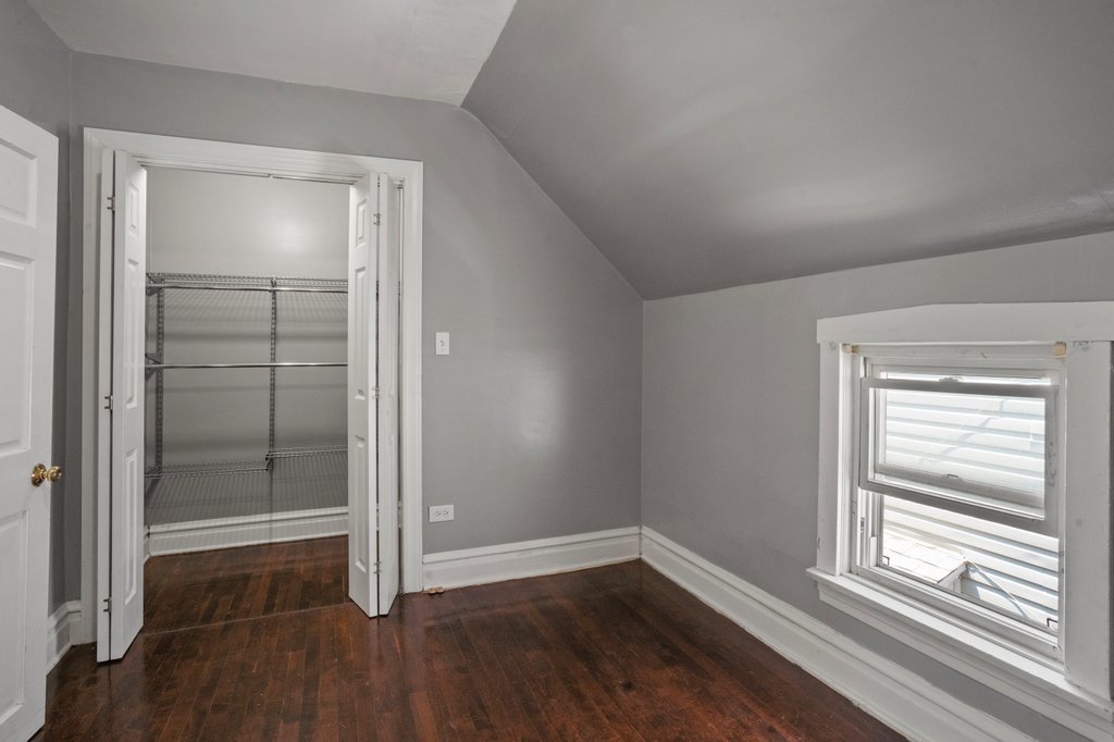 12707004 Property Photo 18