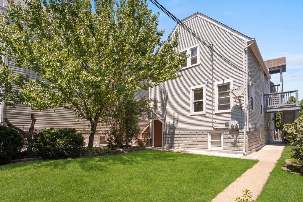12707004 Property Photo 36