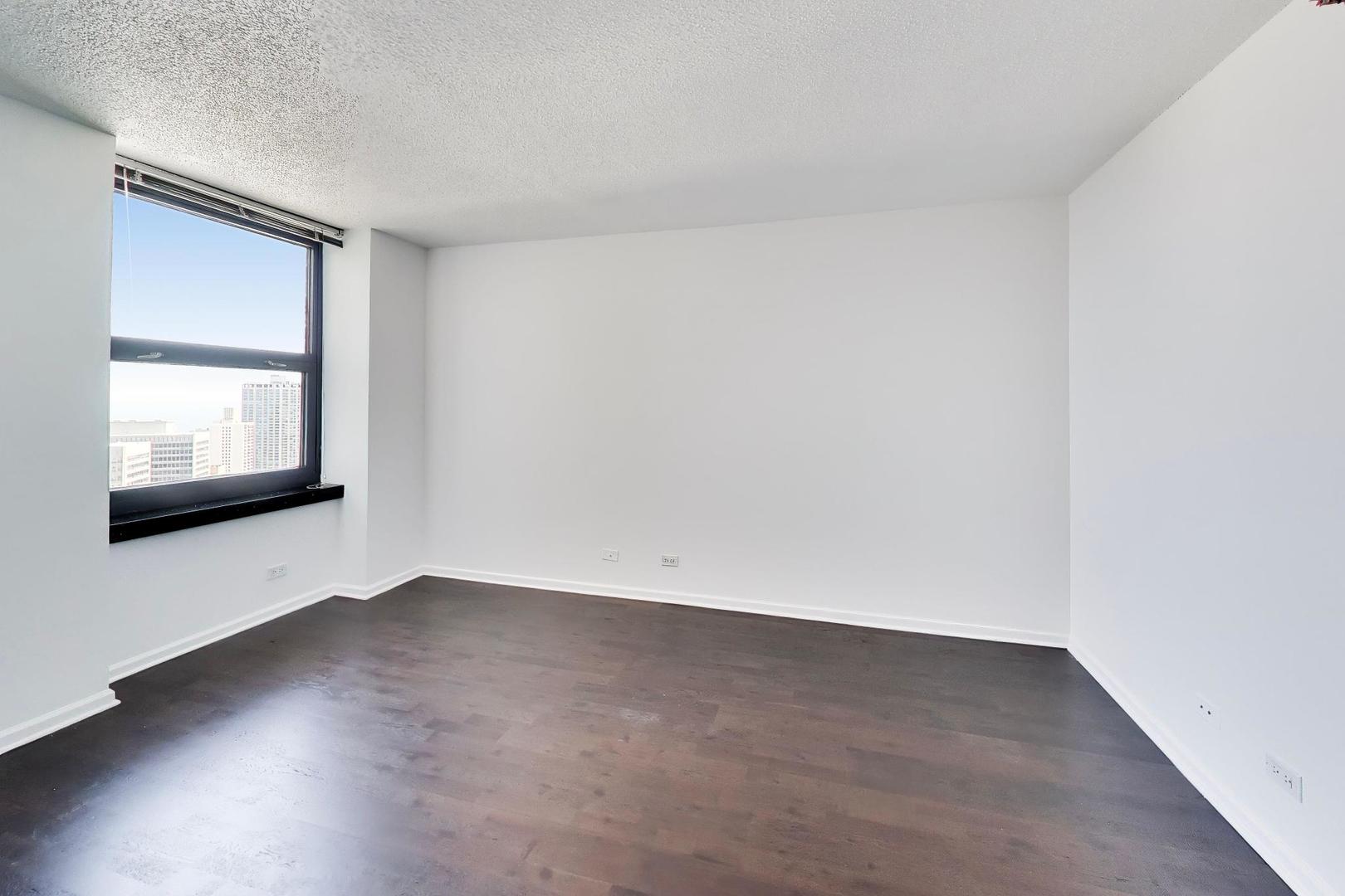 3660 N Lake Shore Drive 3307 Property Photo 15