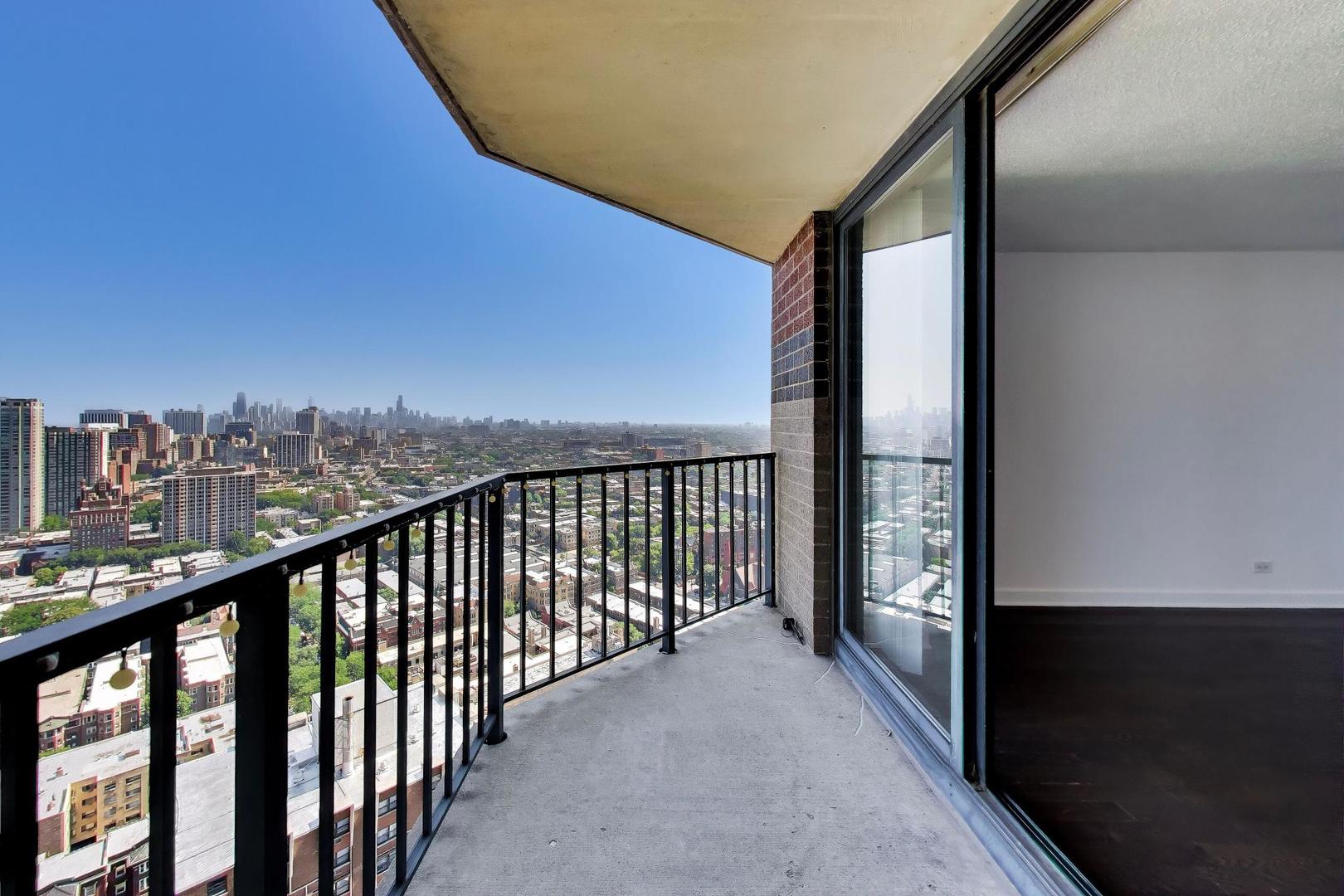 3660 N Lake Shore Drive 3307 Property Photo 17