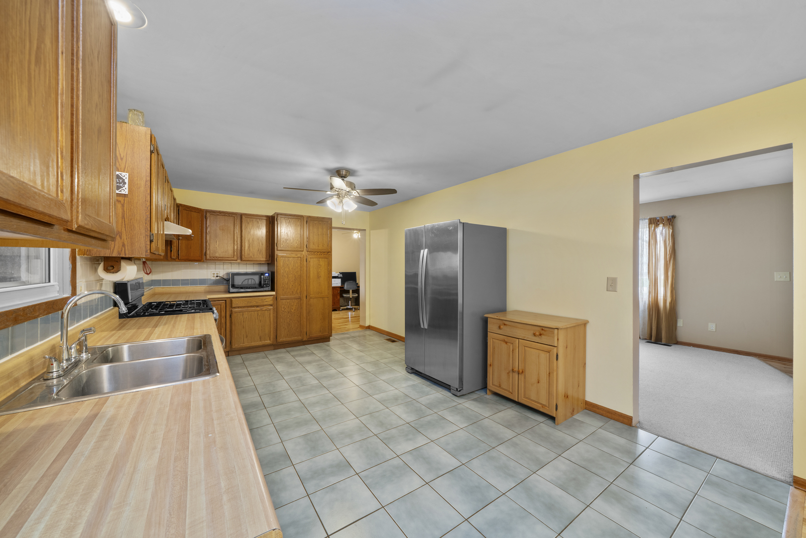 924 Suzy Street Property Photo 10