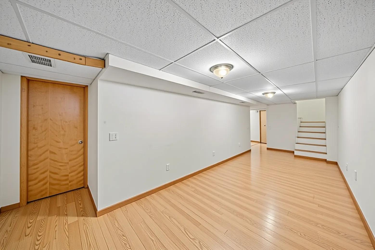 924 Suzy Street Property Photo 30