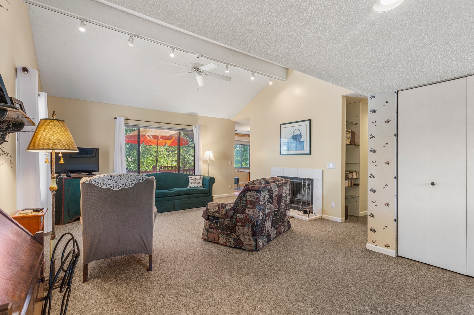 2104 Harbortown Circle 2104 Property Photo 11