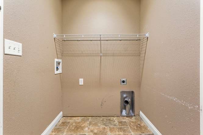 509 Landen Lane Property Photo 27