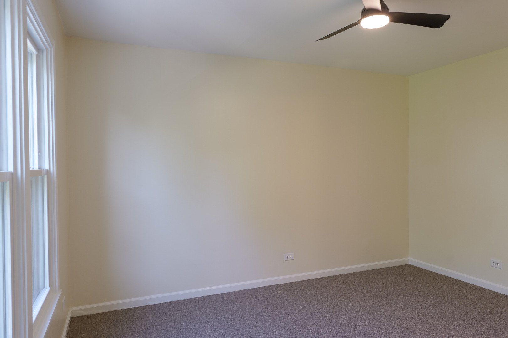221 N Walnut Street H Property Photo 27
