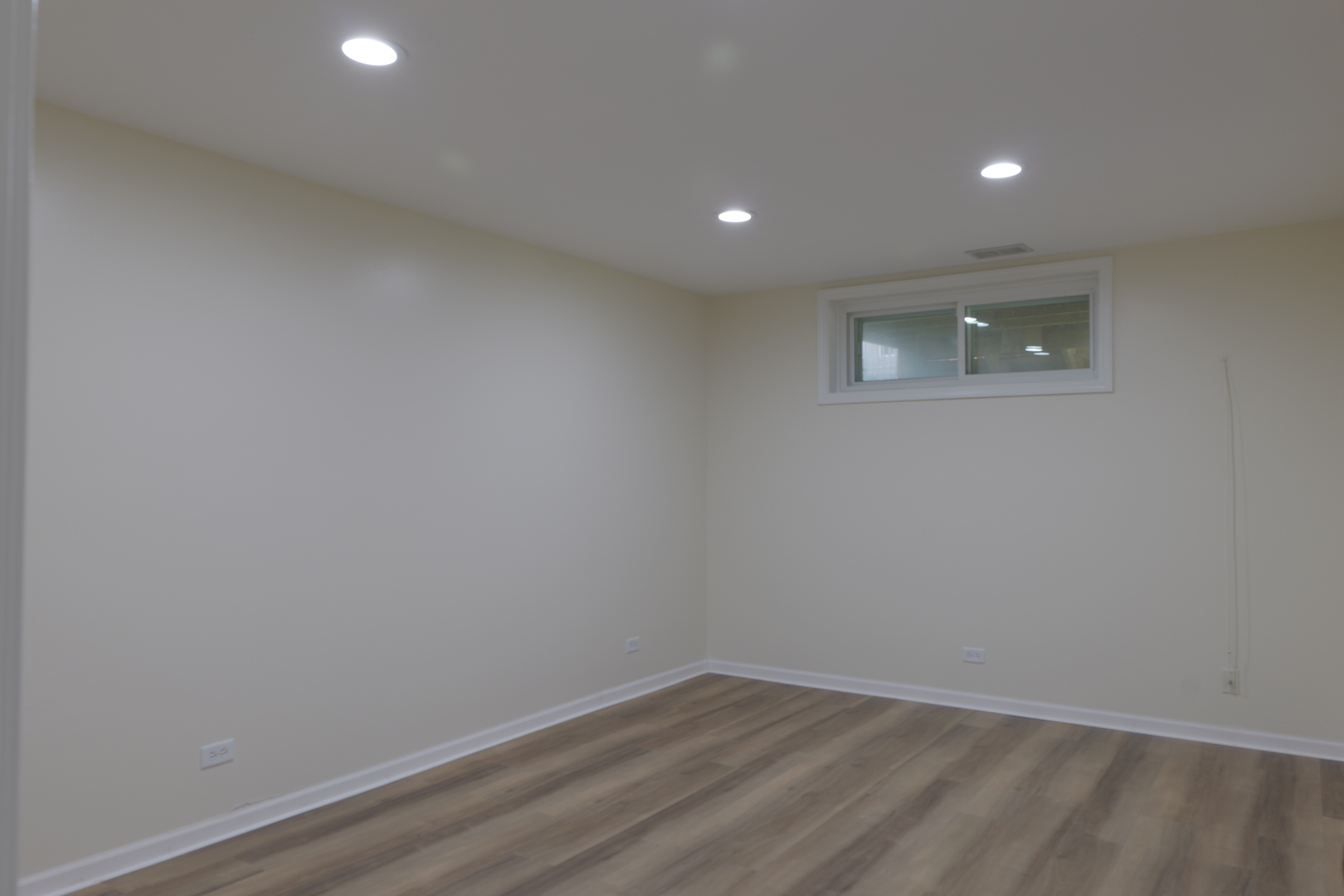 221 N Walnut Street H Property Photo 34