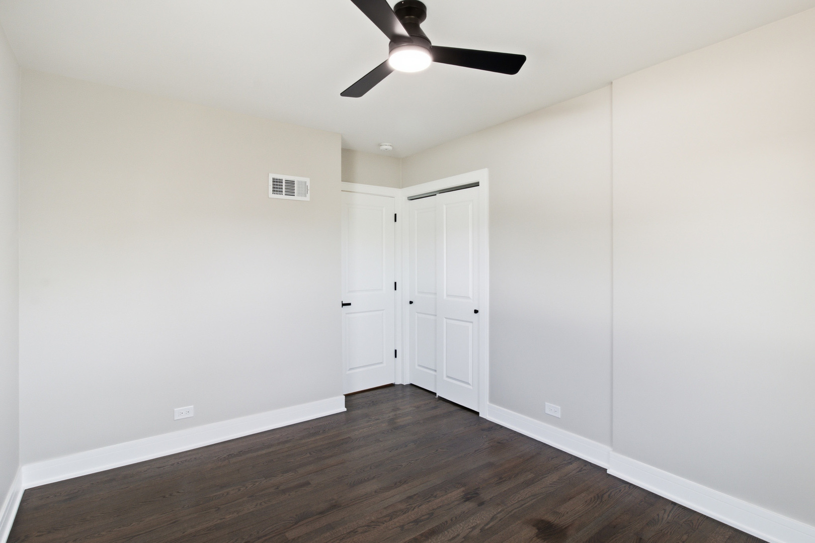 10251 Kent Street Property Photo 18