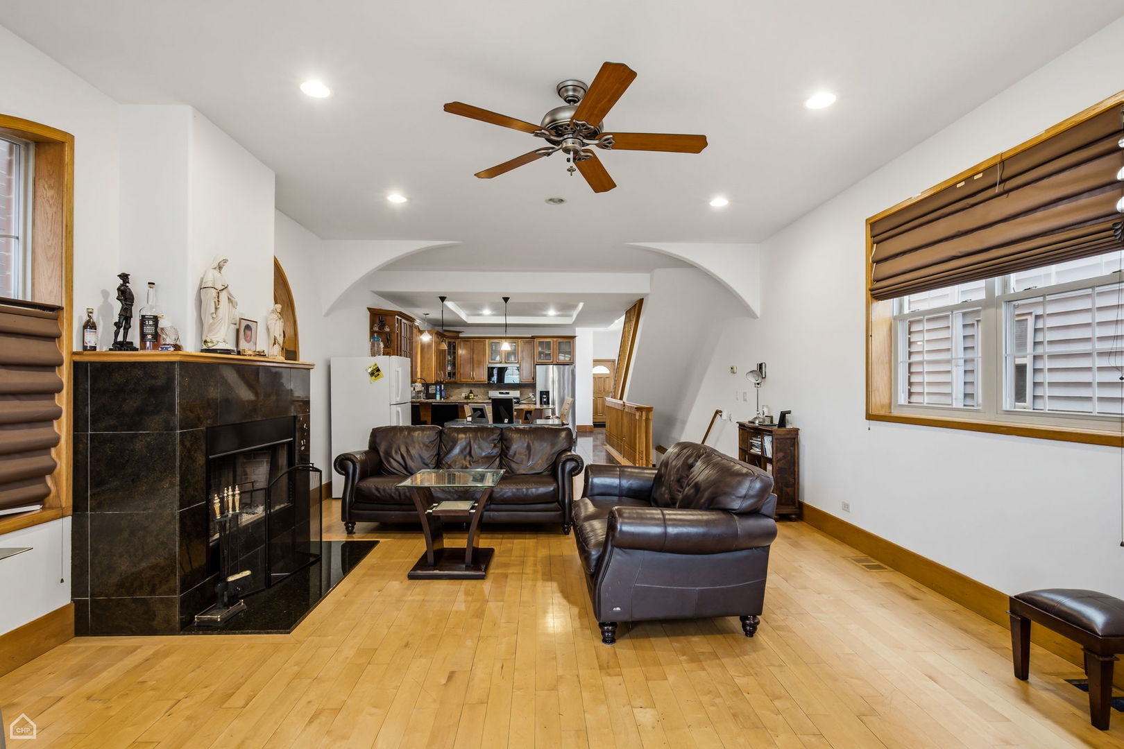 1435 W 16th Street Property Photo 5