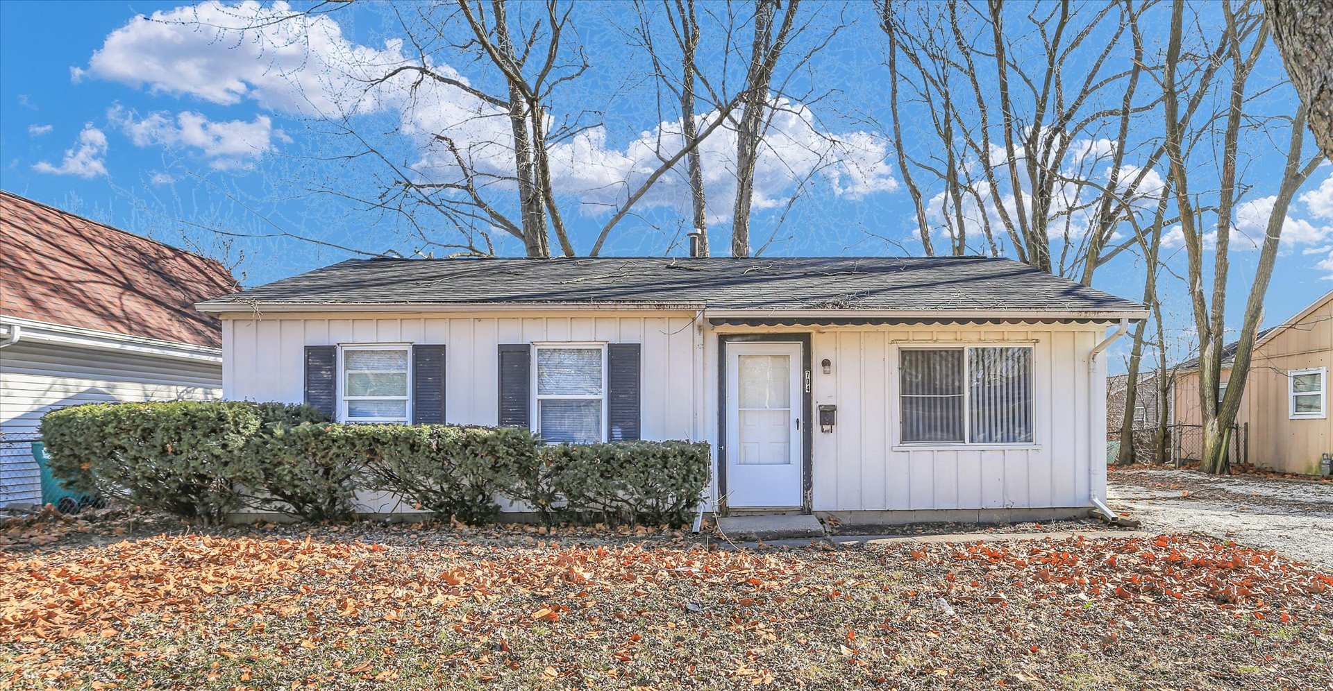 704 S Scottswood Drive Property Photo 1