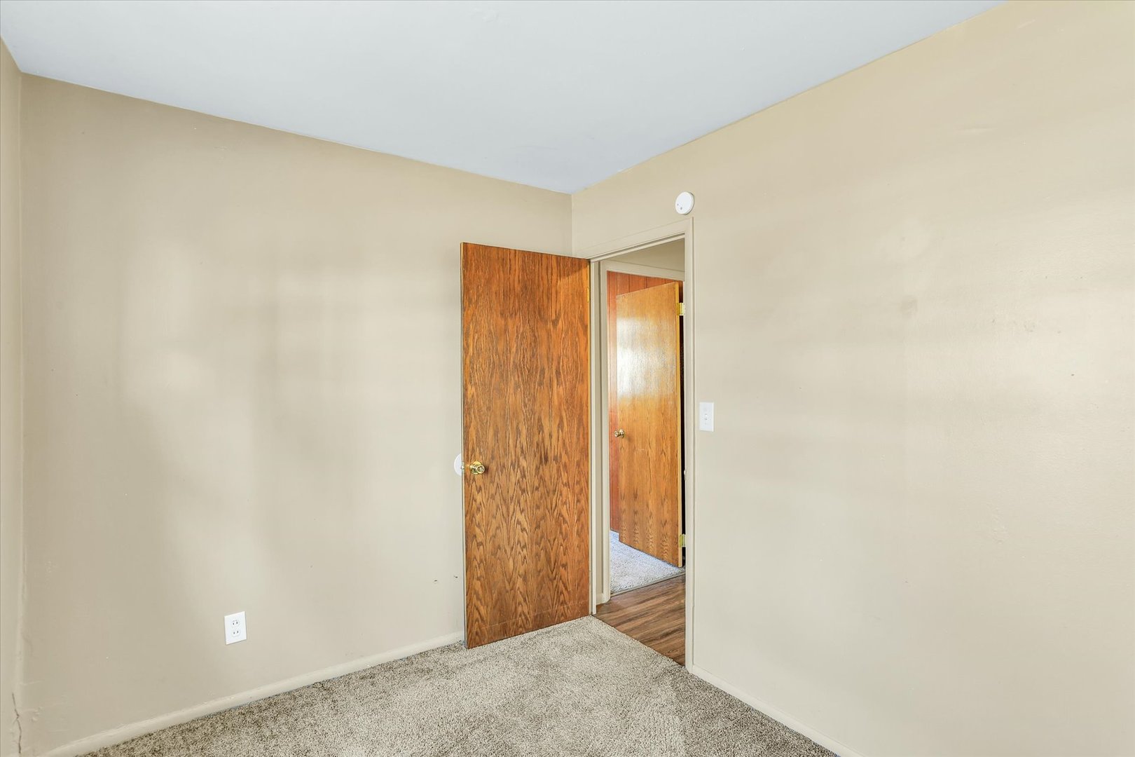 704 S Scottswood Drive Property Photo 15