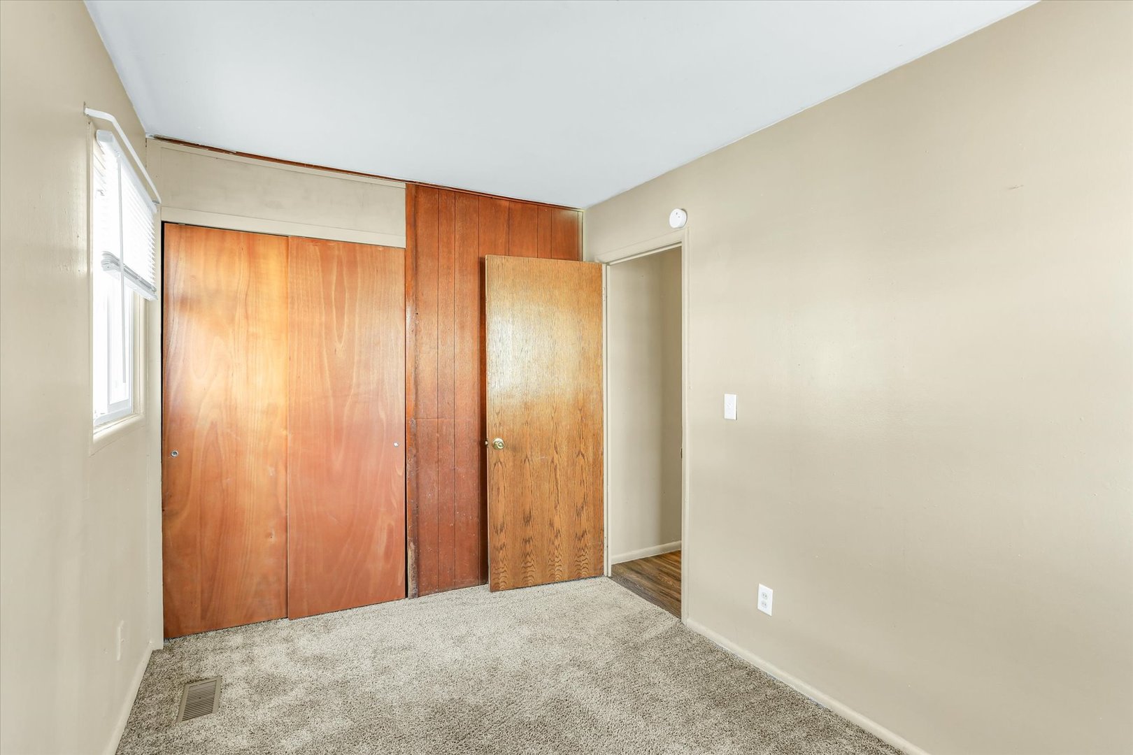 704 S Scottswood Drive Property Photo 17
