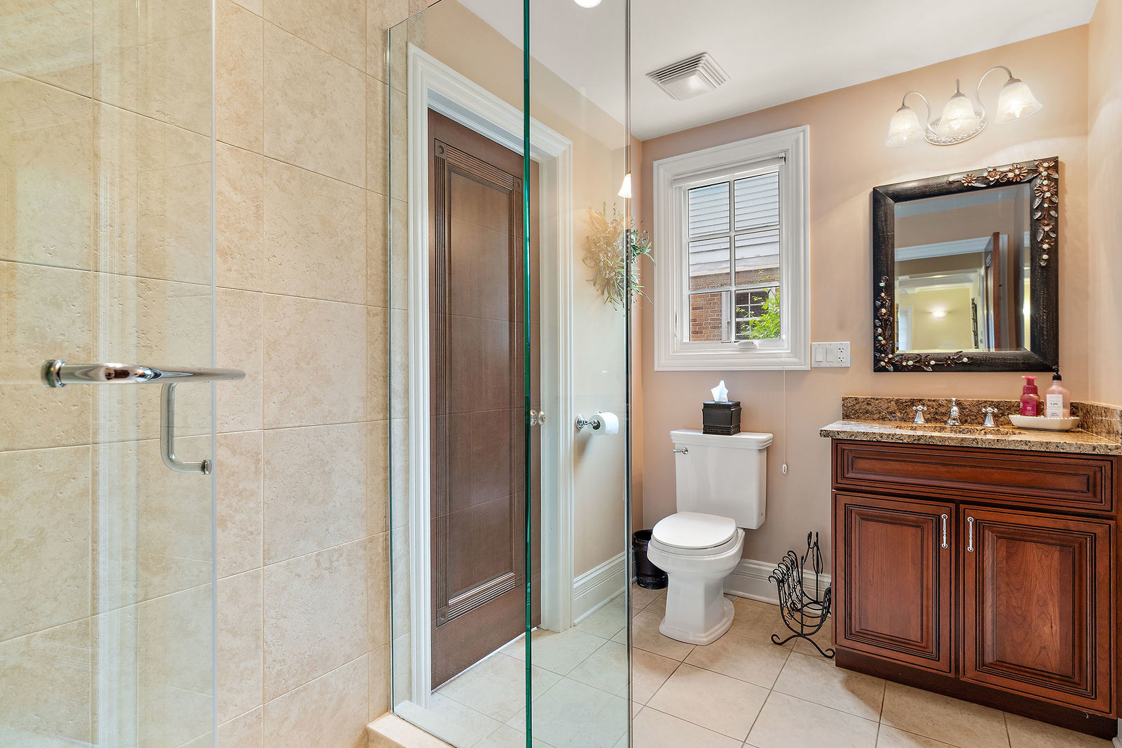 1110 S Washington Avenue Property Photo 20