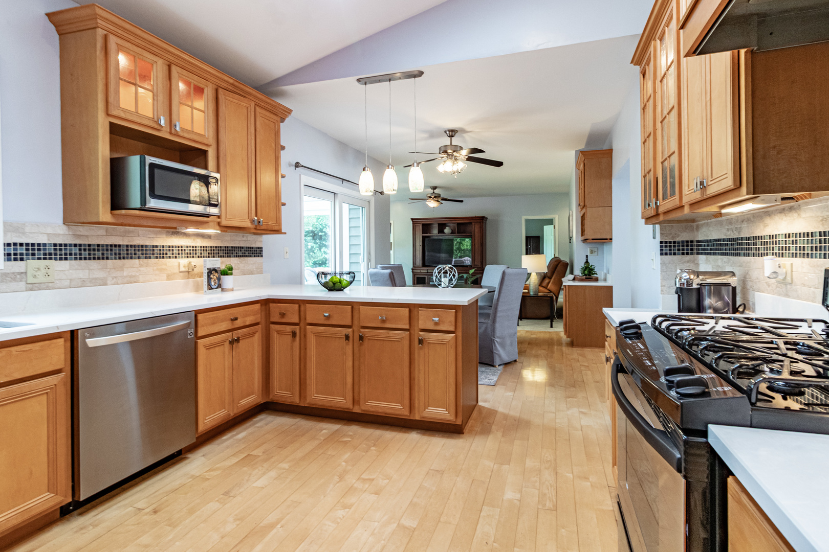 5544 Oak Grove Drive Property Photo 16