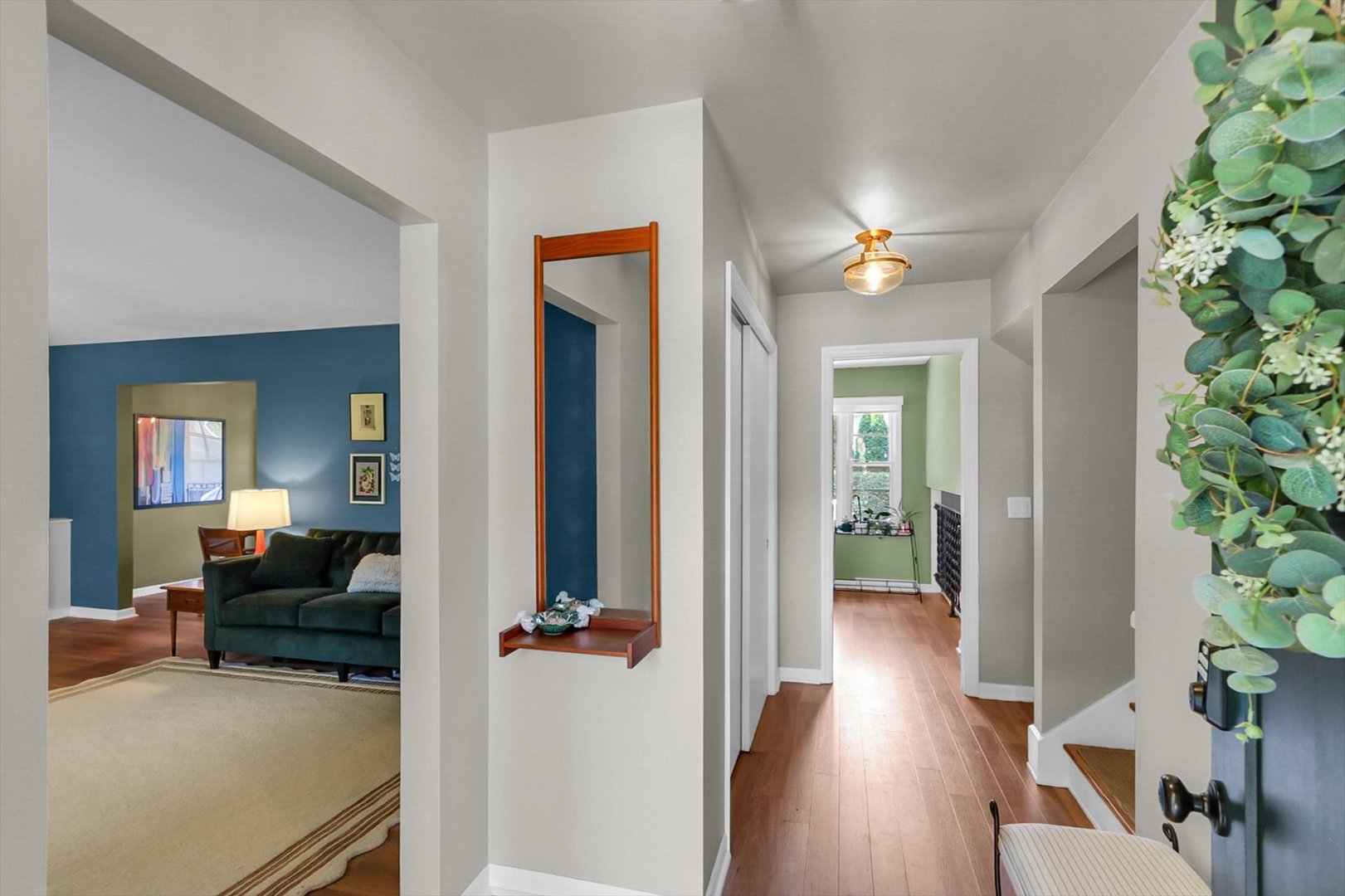 705 E Mchenry Street Property Photo 6
