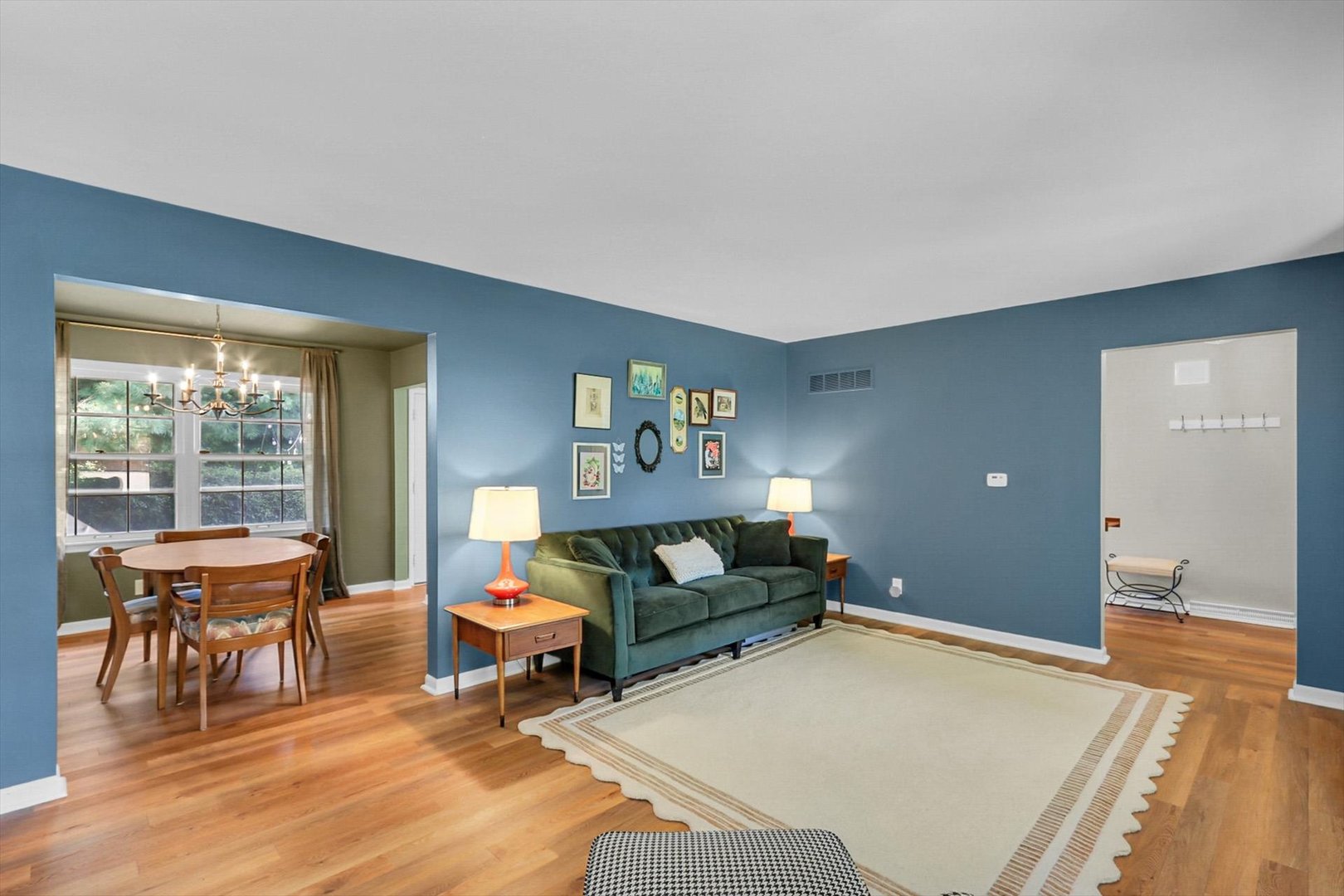 705 E Mchenry Street Property Photo 29