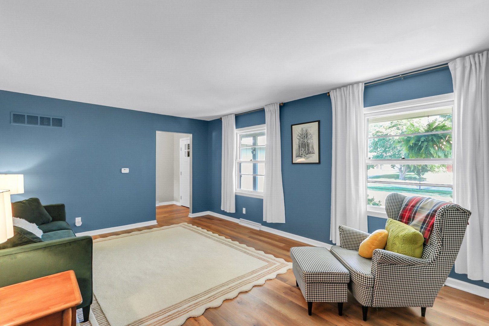 705 E Mchenry Street Property Photo 30