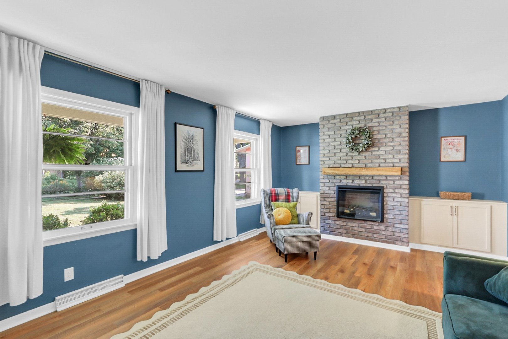 705 E Mchenry Street Property Photo 31