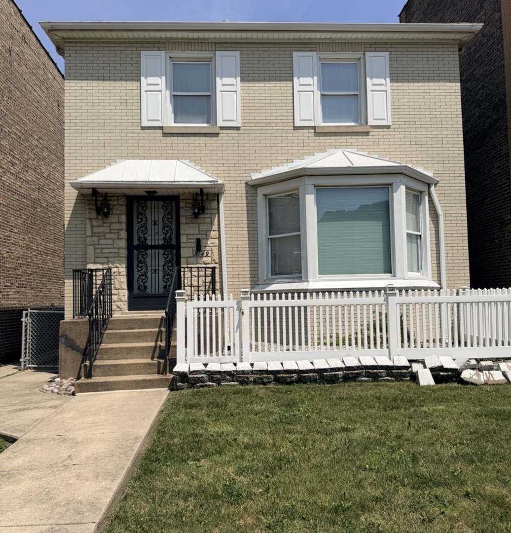 8149 S Vernon Avenue Property Photo 1