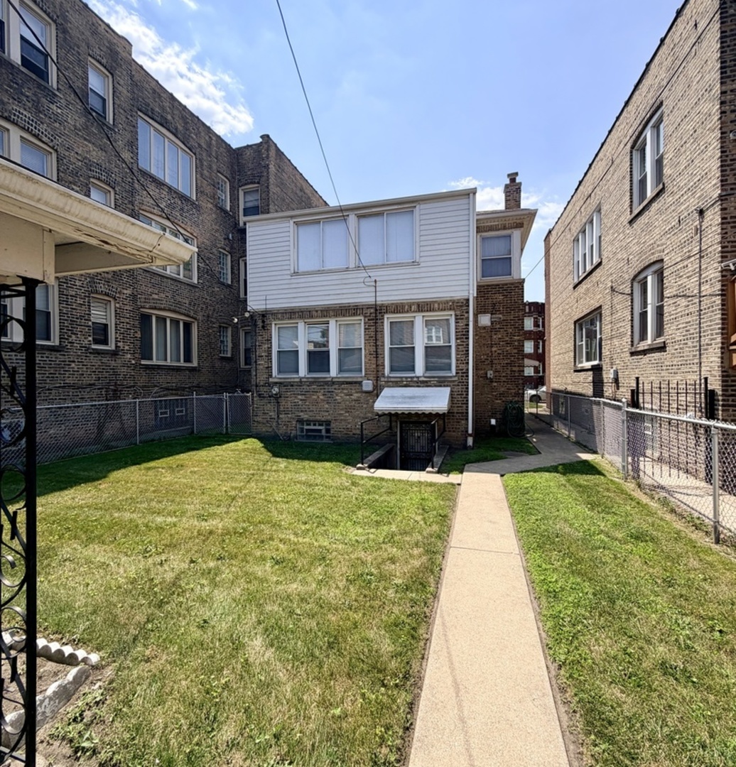 8149 S Vernon Avenue Property Photo 21